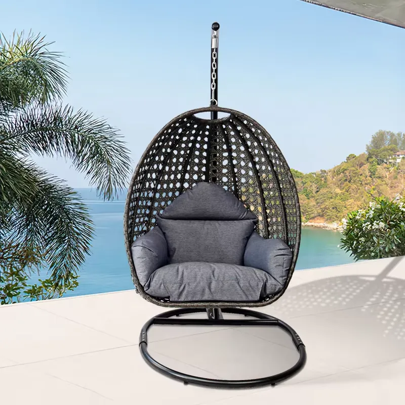 Sedia a dondolo sospesa a form - Hanging Egg Chair recensione e prezzo