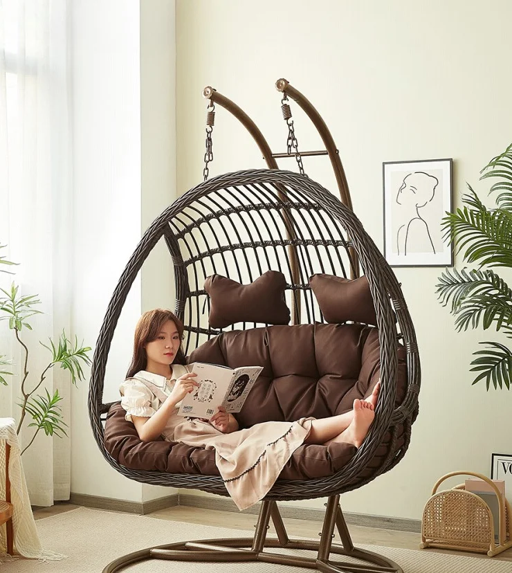 Sedia a dondolo sospesa in rat - Garden Swing Chair recensione e prezzo